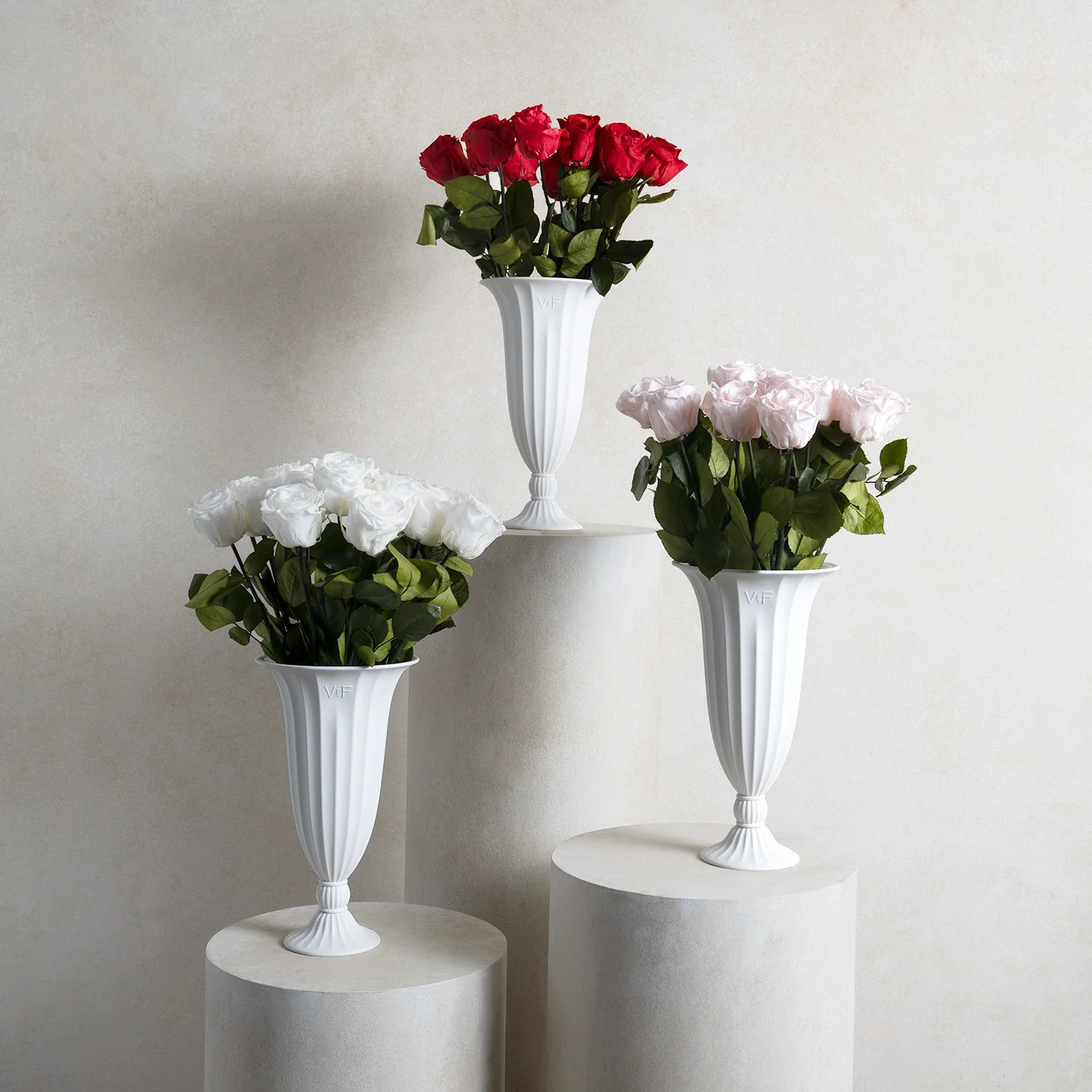 Aphrodite Porcelain Vase - Image 18