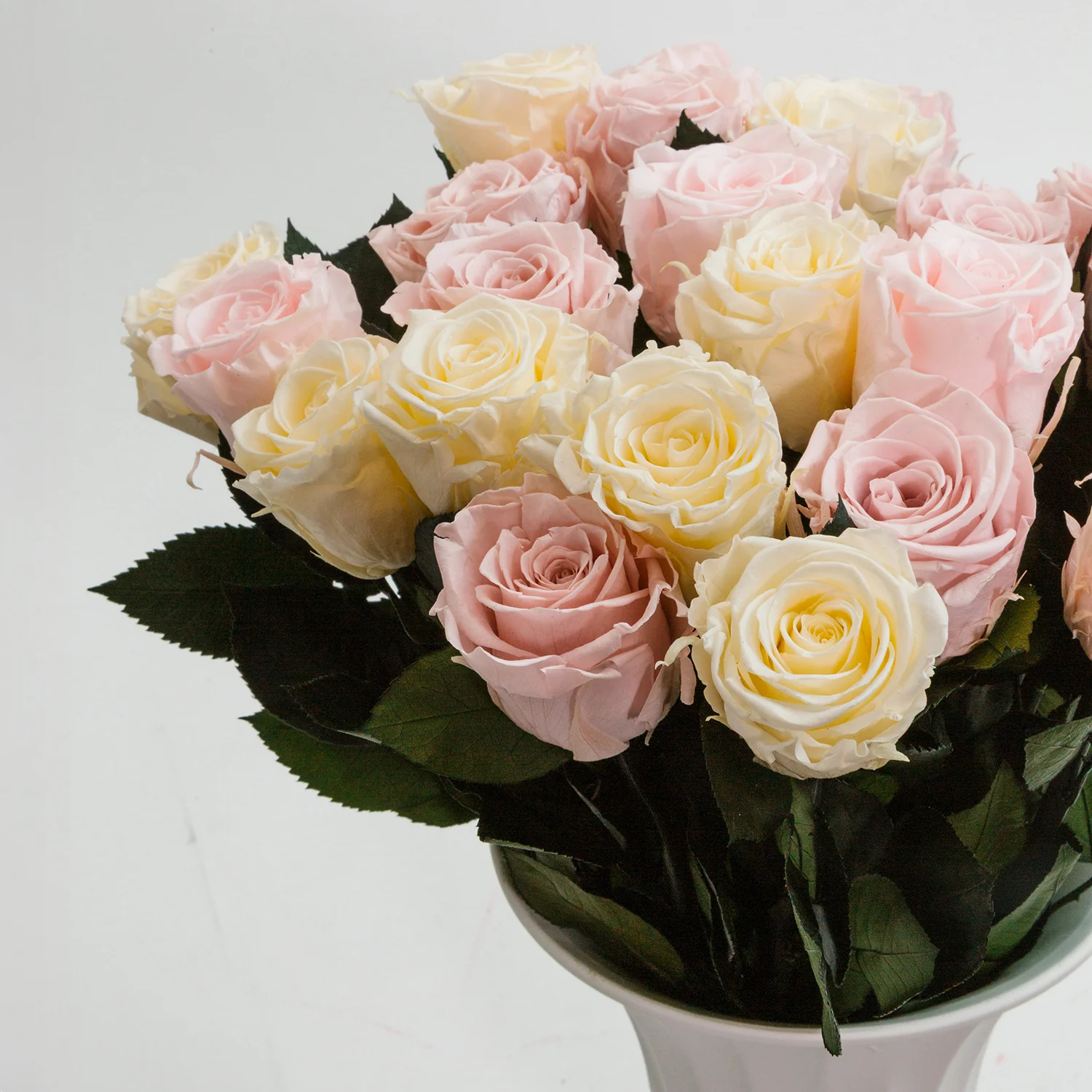 Aphrodite Porcelain Vase - Image 15