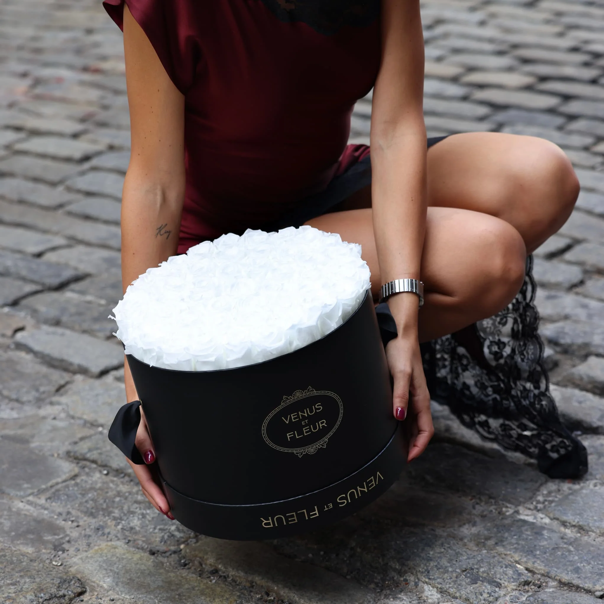 Large Round - Image 27