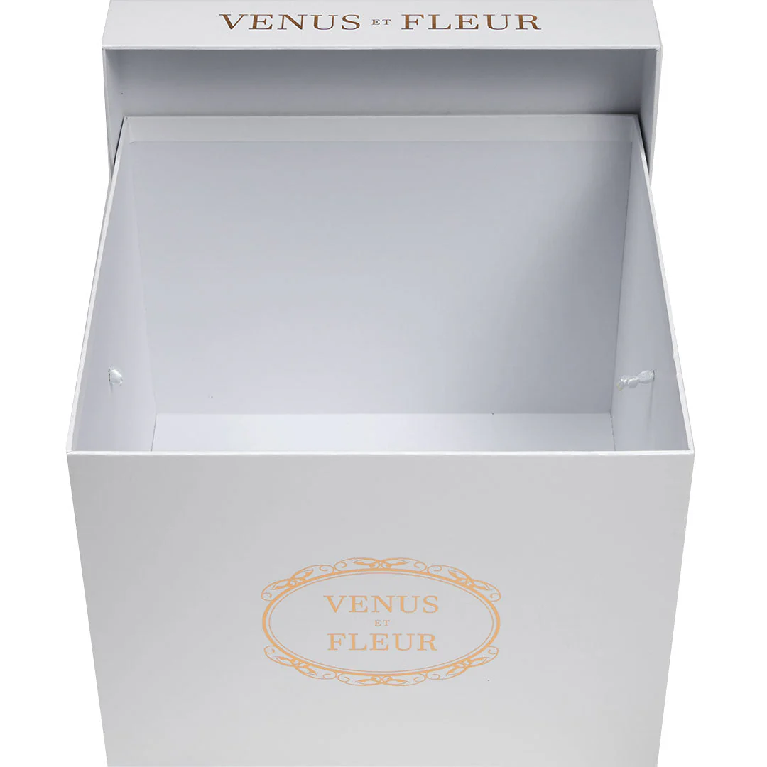 Large Square - Image 11