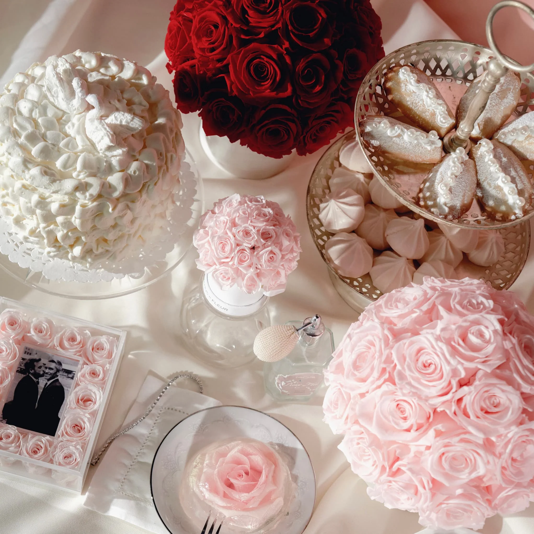 Thalia Porcelain Vase - Image 15